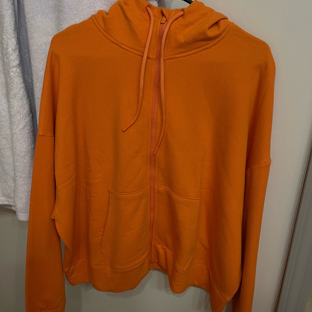 Cropped Hoodie